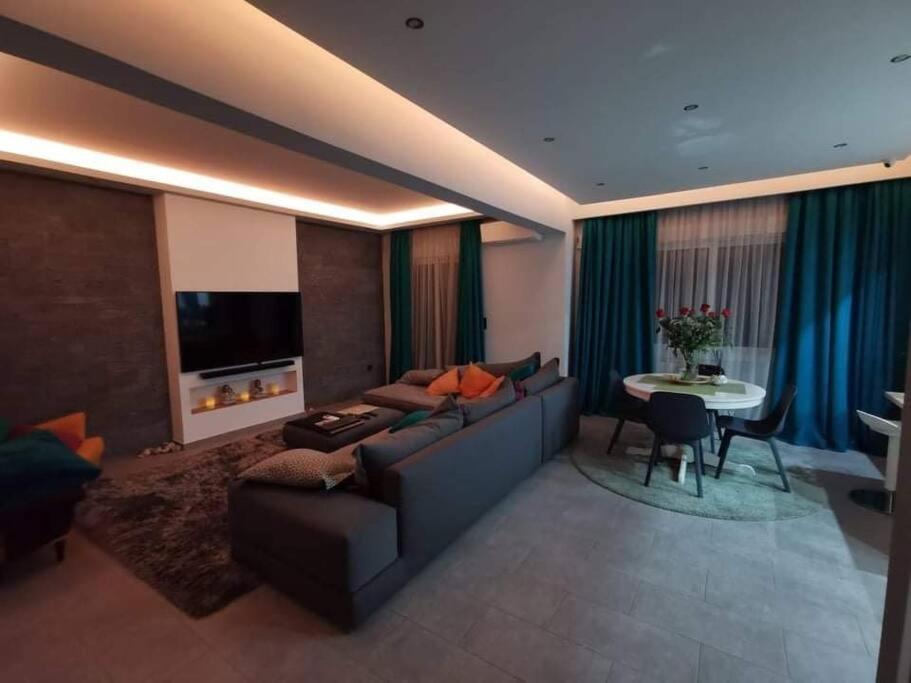 Live Minimal Atenas Exterior foto